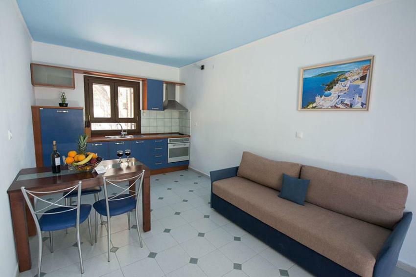 Ilios Hotel & Villas Yénion 外观 照片
